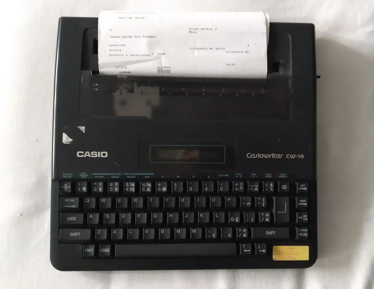 Máquina de escrever elétrica 