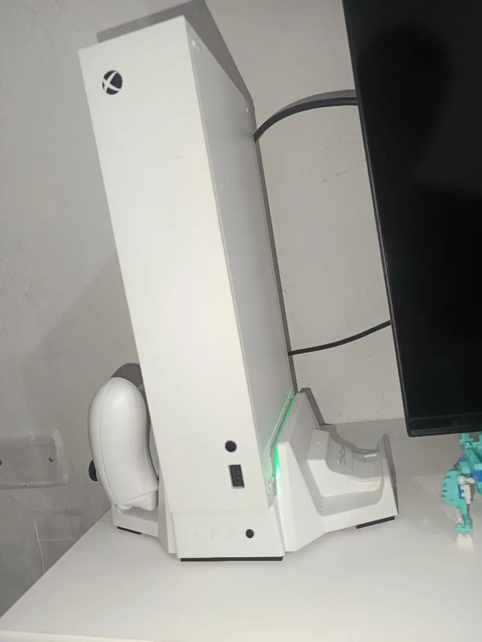 Xbox series s - com controle e stand - Foto 3