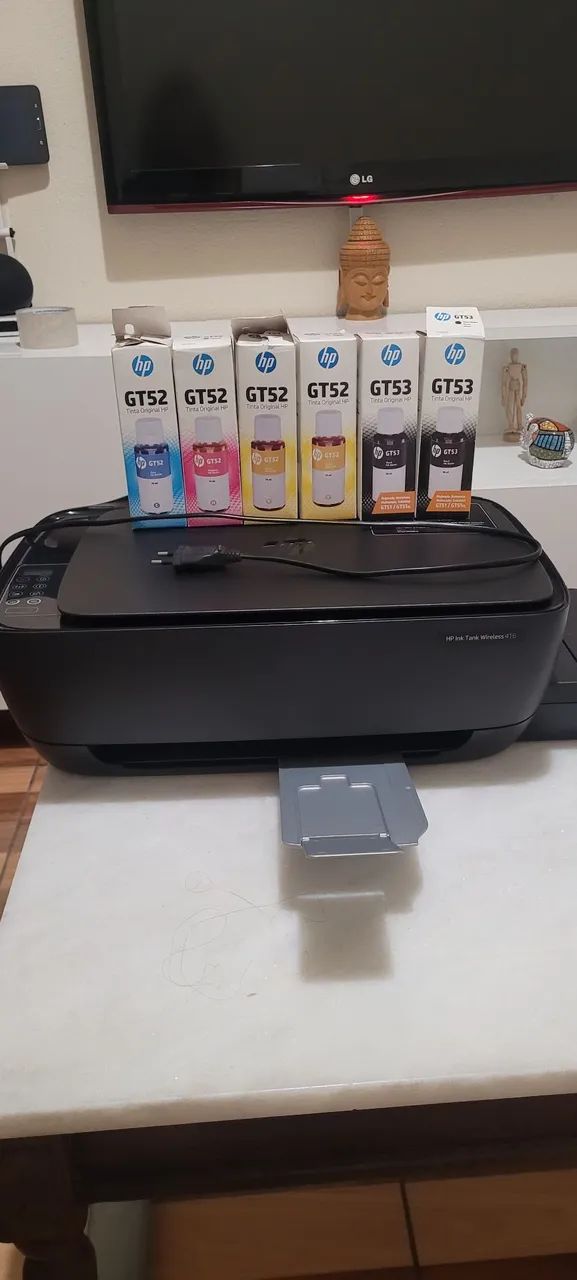 IMPRESSORA HP colorida, impressora, copiadora e faz com conexão wireless
