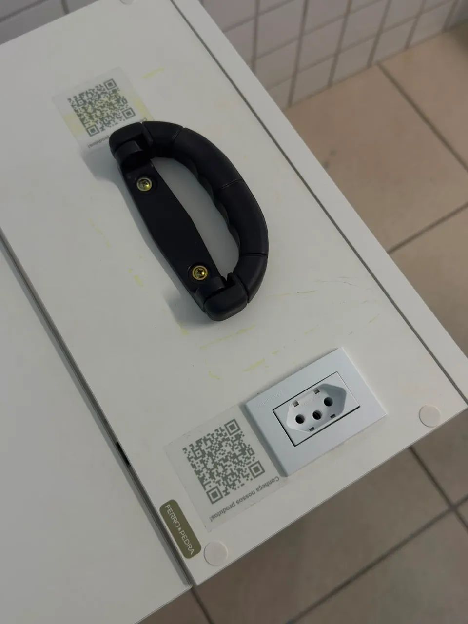 Mesa de unha 479132640295014405