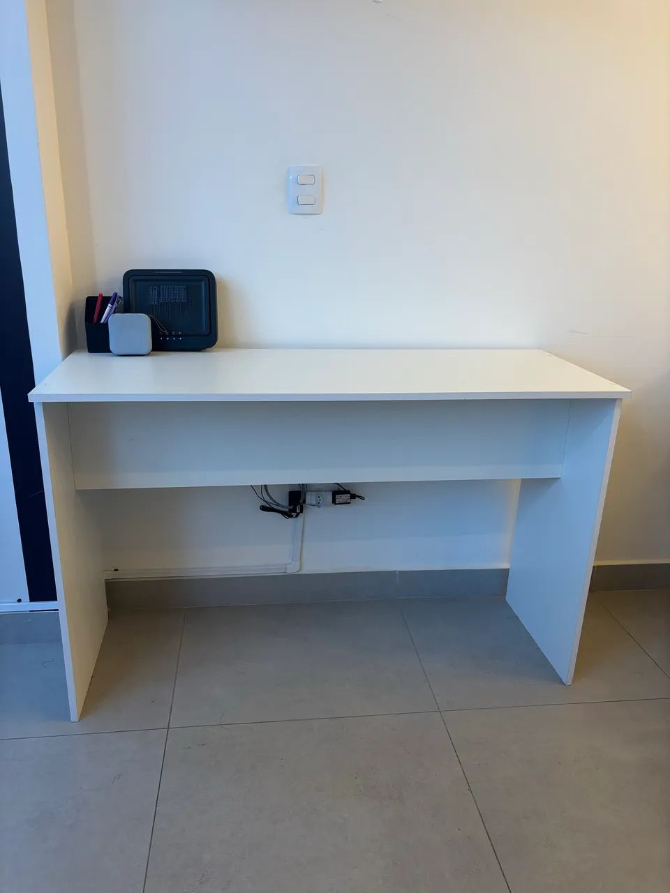 Escrivaninha / Mesa de trabalho 