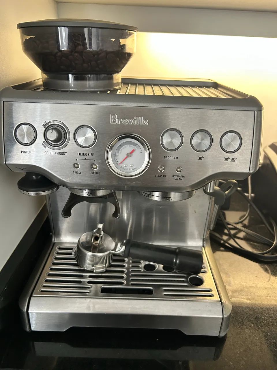 Máquina de café com moedor de grão  - Foto 5