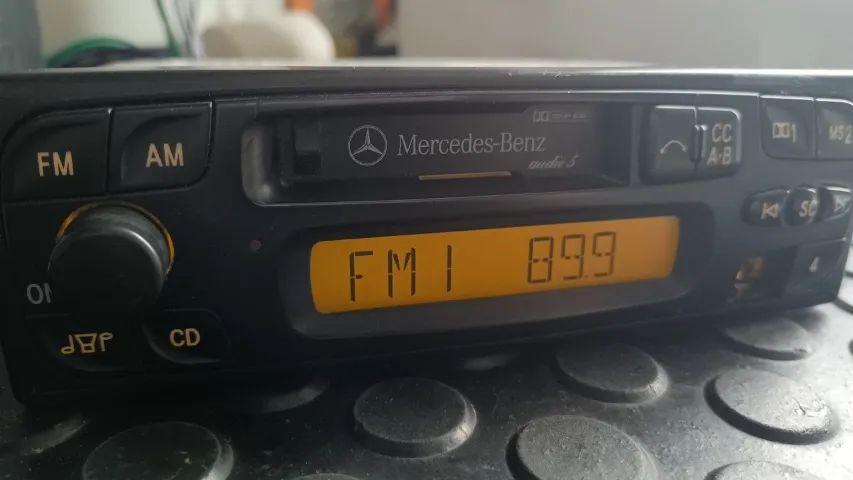 Toca-fitas Audio 5 Mercedes Classe A e outros - leia atentamente a descrição