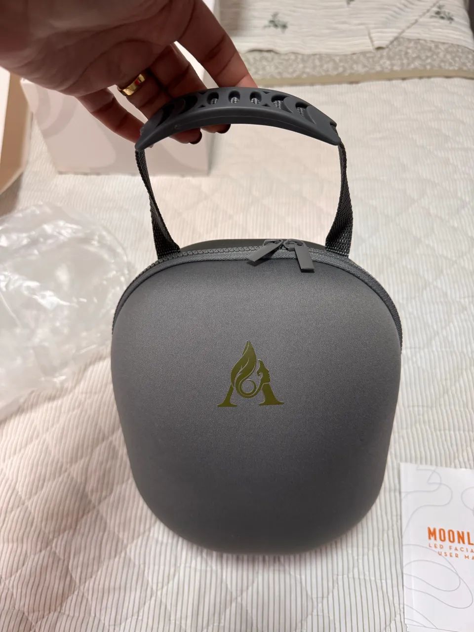  Máscara Facial LED Aphrona Moonlight - Perfeito Estado, com Caixa e Acessórios - Foto 5
