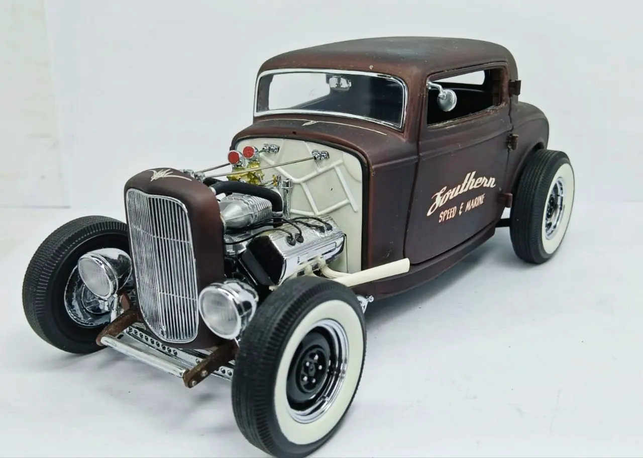 Miniatura Ford Roadster 1929 1/18 - Hobbies e coleções - Vila