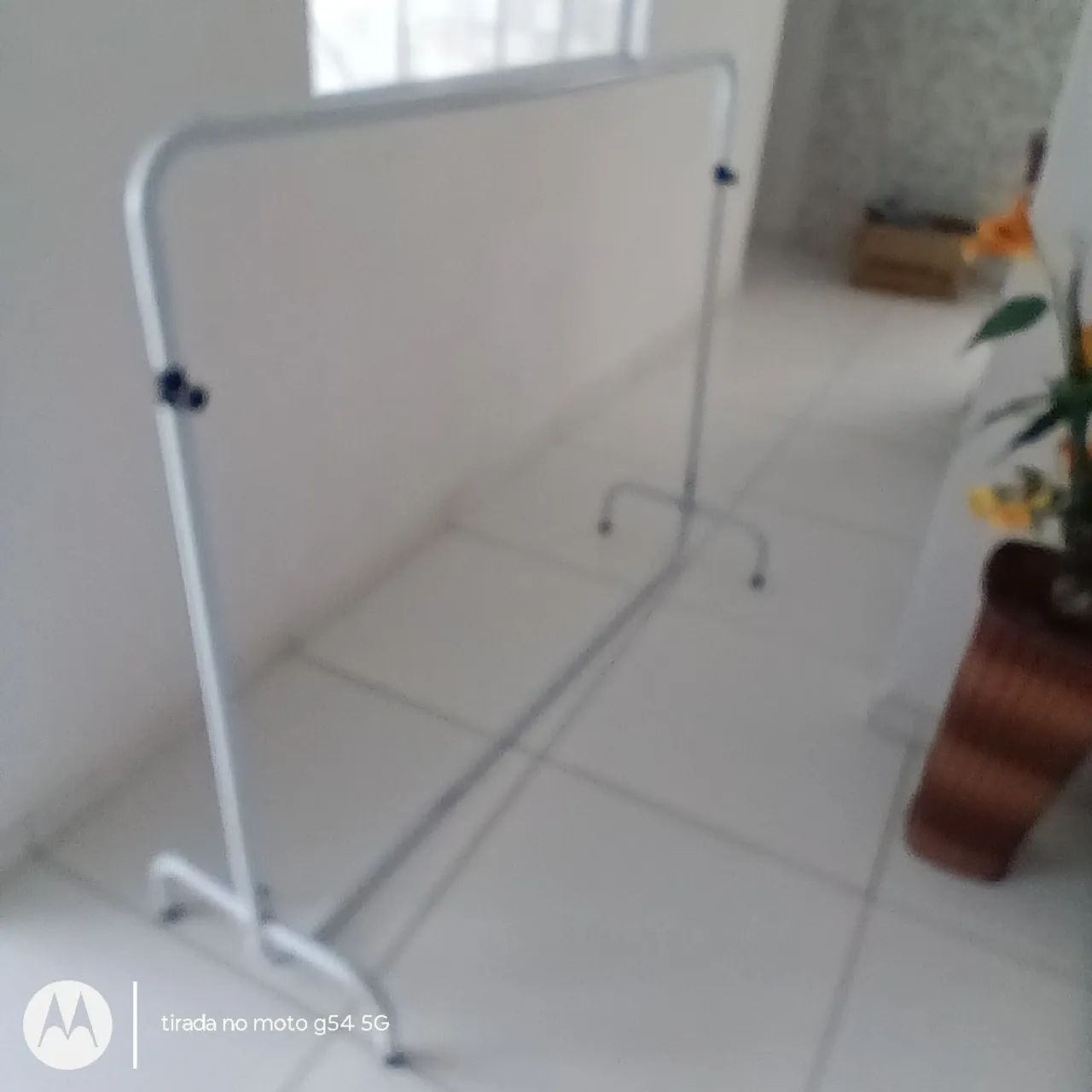 Vendo para sua loja. Arara 
