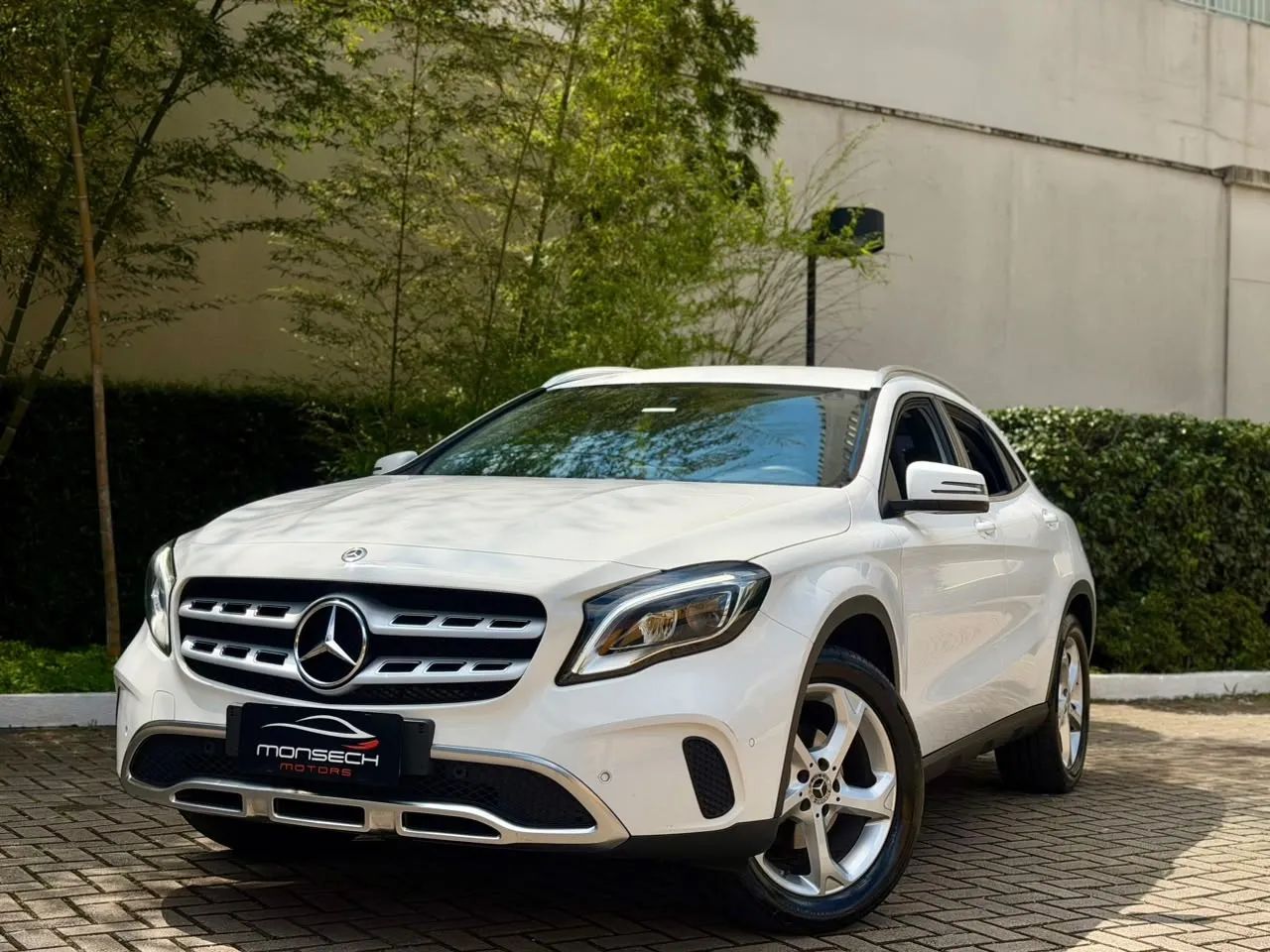 Mercedes-Benz GLA-200 GLA 200 Night 1.6. TB 16V Flex Aut. 2019