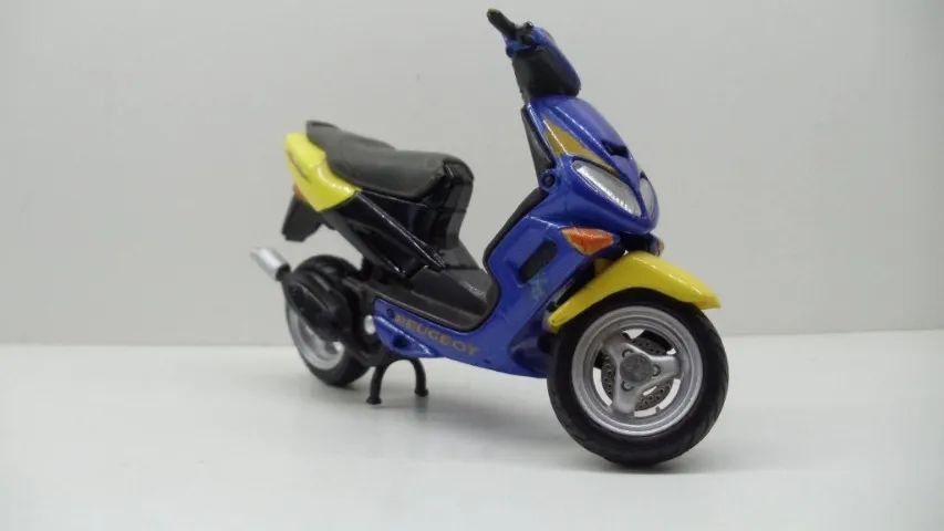 Colecao motos escala 1:18 - Foto 4
