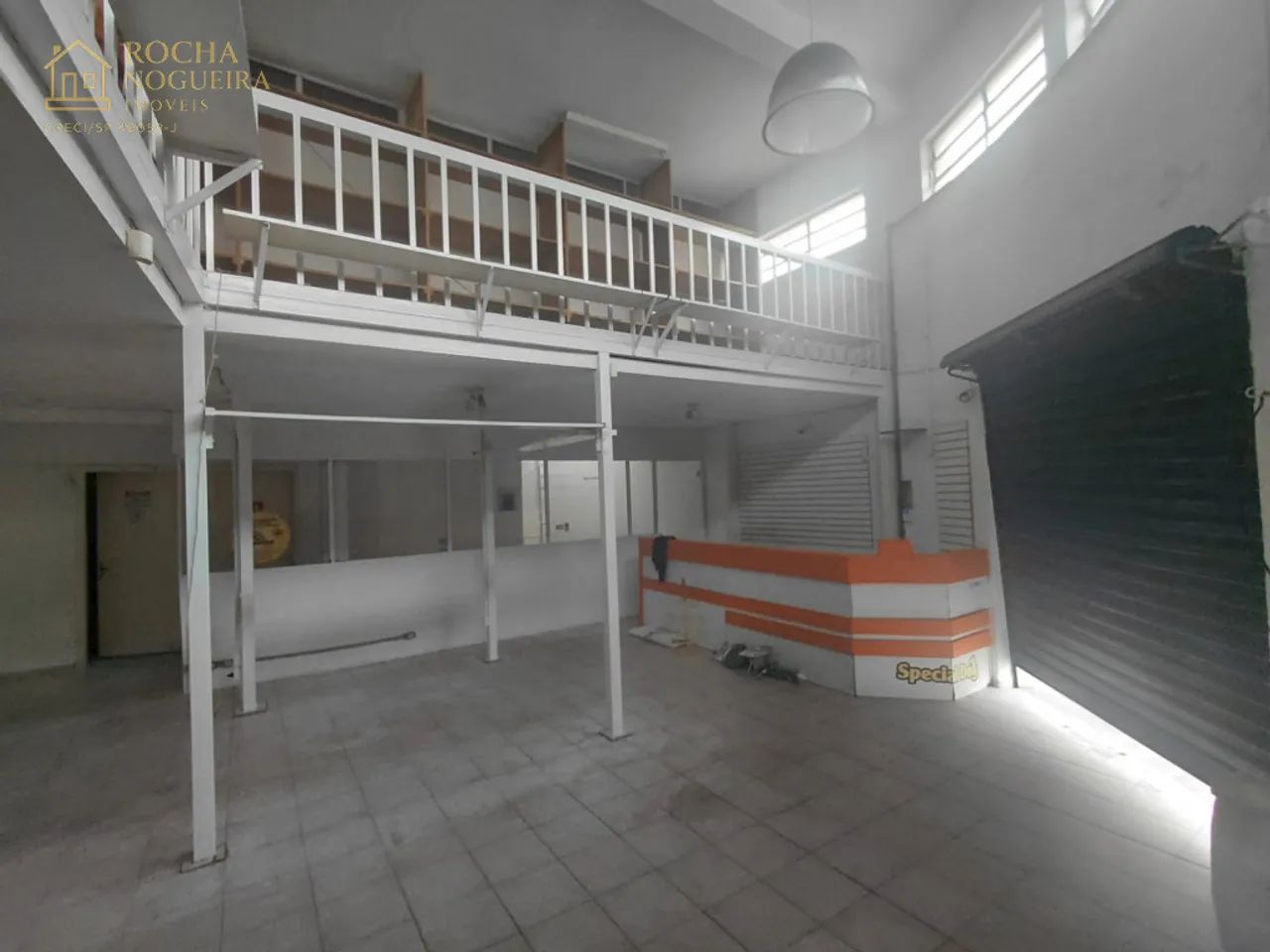 GALPÃO 200 m² PARA LOCAÇÃO | CENTRO - TAUBATÉ/SP