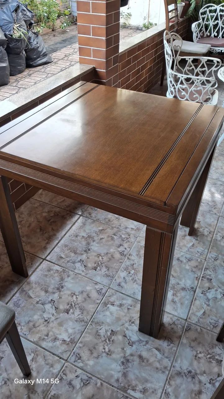 Mesa de madeira 4 lugares - Foto 2