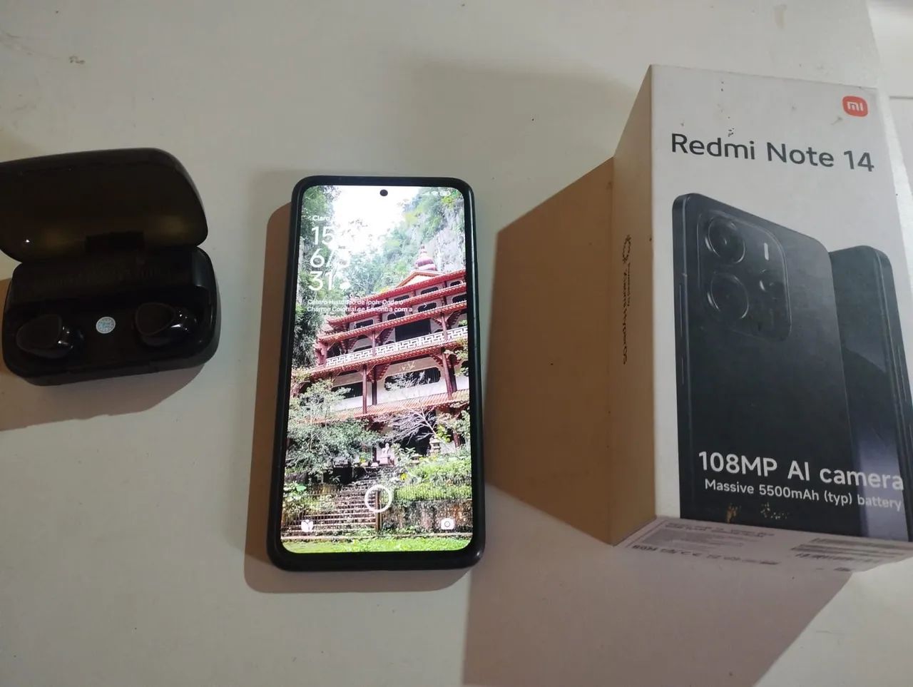 Vendo Redmi Note 14+ fone de ouvido+ caixa +carregador original 
