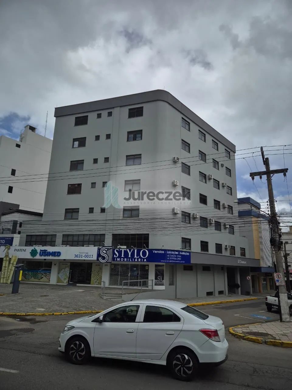 Sala comercial para alugar no bairro Vila Moema - Tubarão/SC