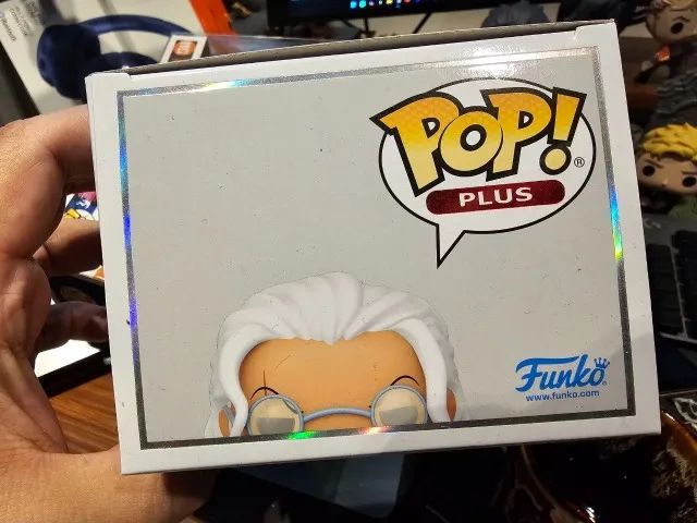 Funko Pop Plus Silvers Rayleigh 2150 One Piece Special Edition - Foto 4