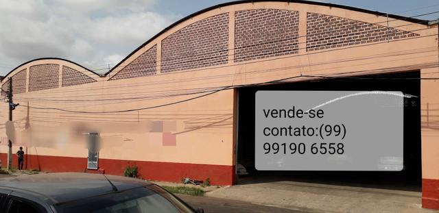 Vendo galpão no CENTRO da cidade de imperatriz