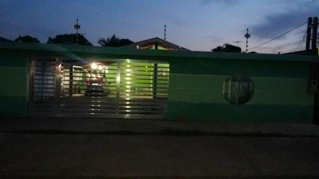 Casa com 2/4 área nobre Jardim felicidade 1 - Foto 3