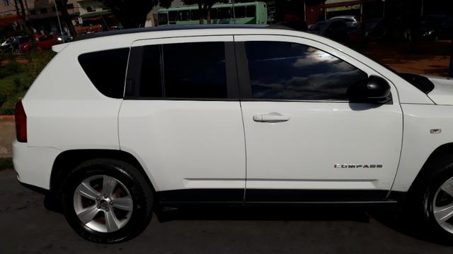 Jeep compass sport 2.0 16v 156cv 2013/2013 - Foto 2