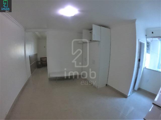 Alugo Casa 3 pisos na Cachoeirinha, 5 salas amplas (boa localização para ponto comercial) - Foto 9