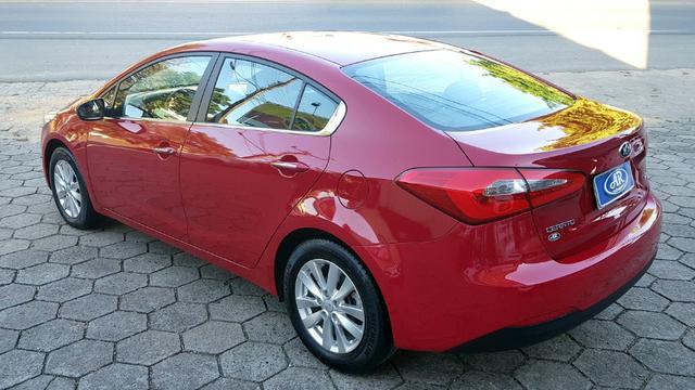 Impecavel - Cerato SX3 1.6 16V Auto. 2014 "Couro + Ar Digital, leia mais" - Foto 5