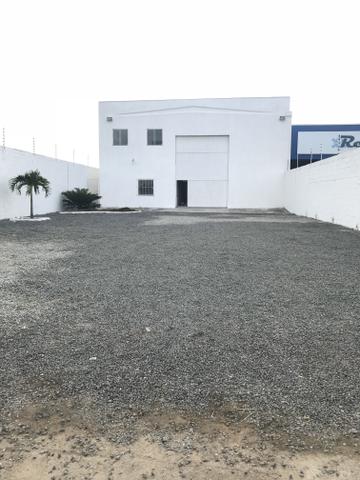 Alugo excelente Galpão - Foto 2