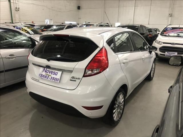 Ford Fiesta 1.0 Ecoboost Titanium Hatch 12v - Foto 6
