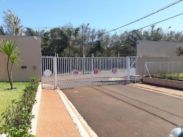 Aluga-se casa no Condomínio Safira na Vila Cristal com 3 quartos - Foto 19
