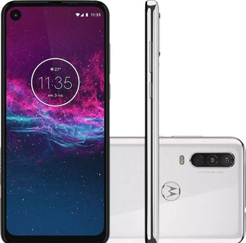 Moto One Action 128 GB, Câmera Tripla