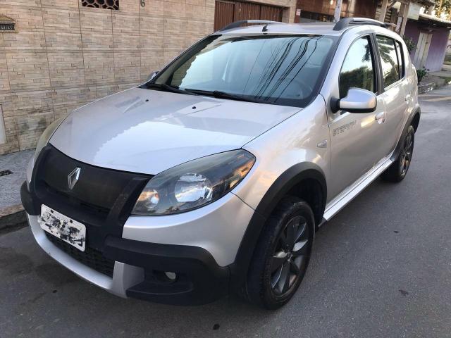 Renault Sandero Stepway 2012