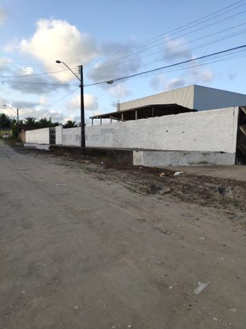 Terreno com galpão no Tabuleiro do Martins