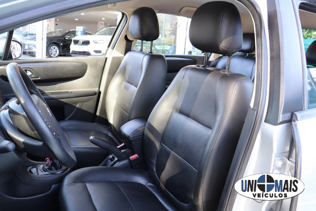 C4 Hatch 2.0 Exclusive 2011 Completo Baixa Kilometragem Apenas 25.900 Financia/Troca c - Foto 16