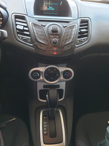 Ford Fiesta 1.6L SE Automático - Foto 9