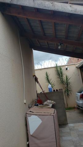 Depósito de gás com residência com piscina no fundo - Foto 12