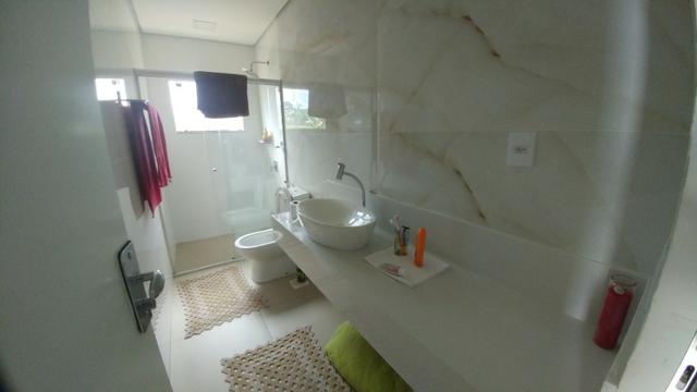 Casa Condominio Fechado, Alto Padrão com 04 Suítes, em Caldas Novas GO - Foto 18