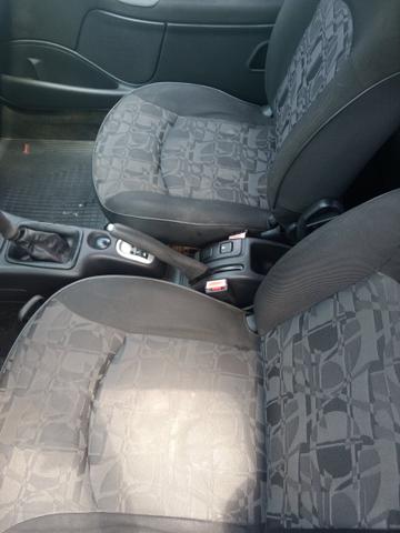 Peugeot 207 IPVA 2020 pago peneu novo completo acc troccs - Foto 5
