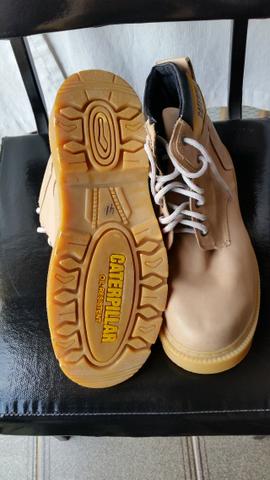 Bota Caterpillar Nova Original - Foto 4