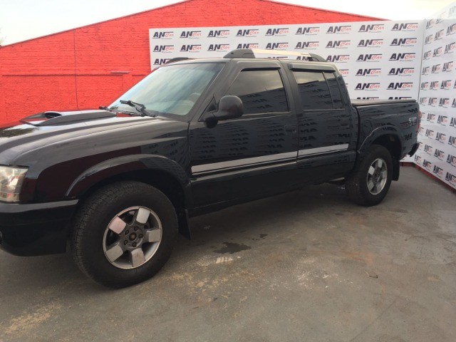 S10 P-UP EXECUTIVE 2.4 MPFI F.POWER CD