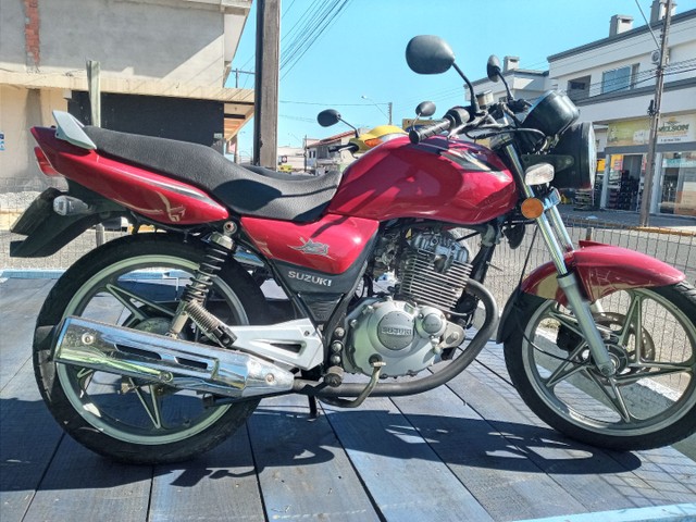 MOTO SUZUKI ANO 2011 SÉRIE ESPECIAL