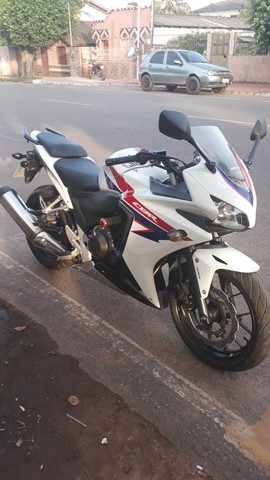 VENDO CBR500R 2014 COM APENAS 5500 KM RODADOS