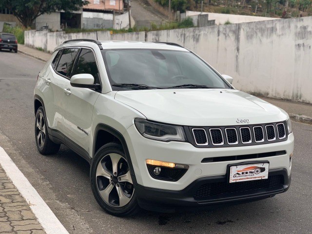 JEEP COMPASS LONGITUDE 2.0 4X2 AUTOMÁTICO