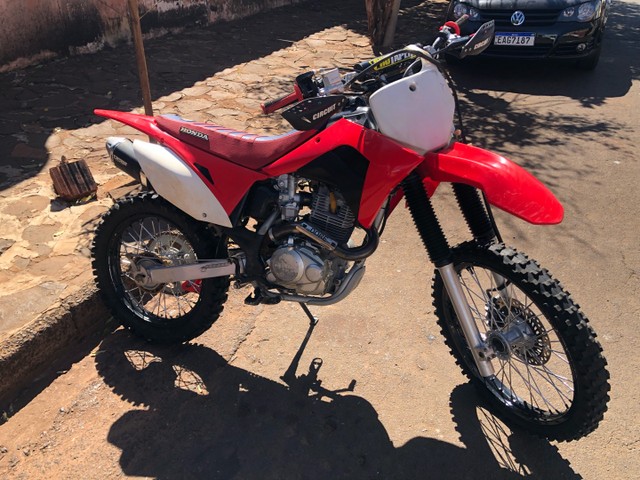 CRF 230 TRILHA