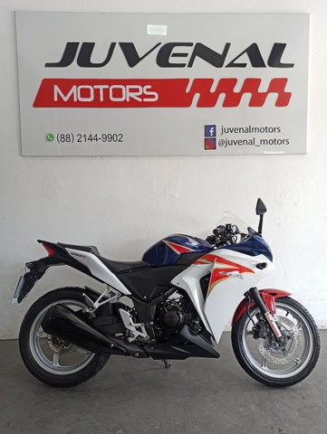 HONDA CBR 250R