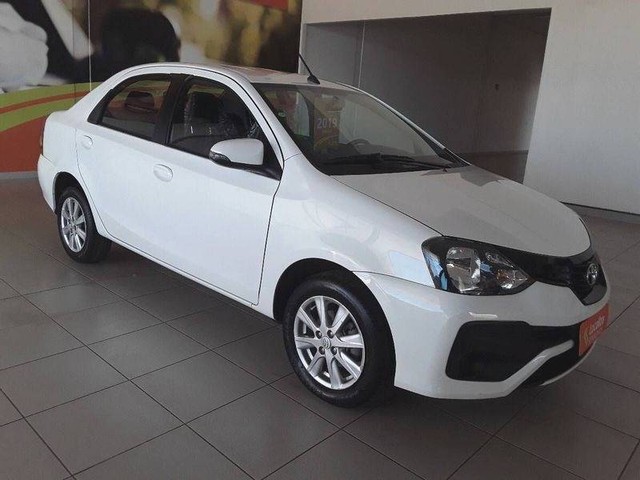 ETIOS 2019/2020 1.5 X PLUS SEDAN 16V FLEX 4P AUTOMÁTICO