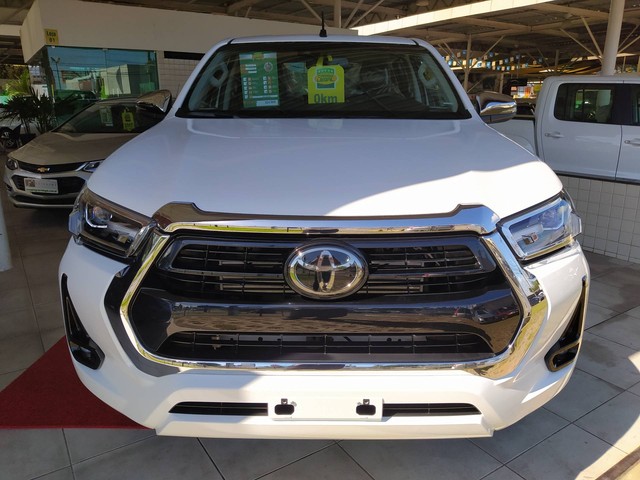 HILUX 2021/2021 2.8 D-4D TURBO DIESEL CD SRX 4X4 AUTOMÁTICO
