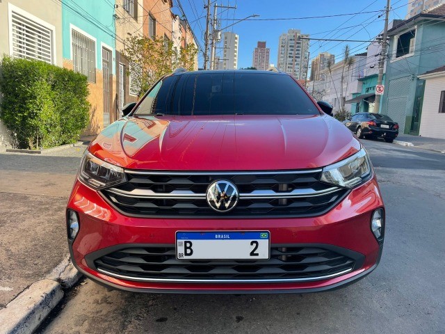 NIVUS HIGHLINE LAUNCHING EDITION 1.0 200 TSI FLEX AUT. 2021 VERMELHO TOP VEJA!