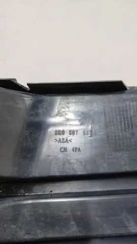 Moldura Grade Farol de Milha L.D Audi Q5 2011 8r0807682