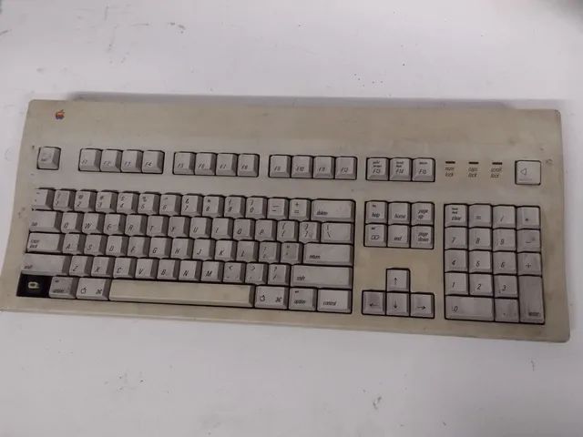 Teclado antigo Apple macintosh 