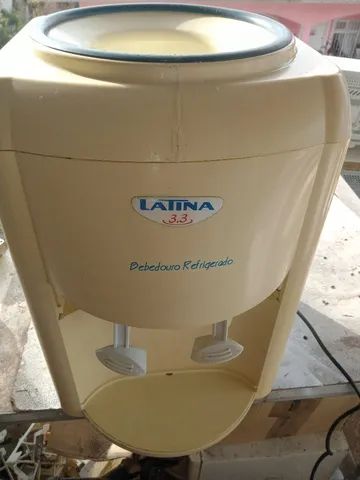 Bebedouro Latina com motor de geladeira