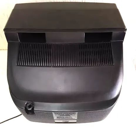 Tv Colecionador Tubo 14 Polegadas Colorida Antiga Marca Toshiba Bivolt c defeito - Foto 3