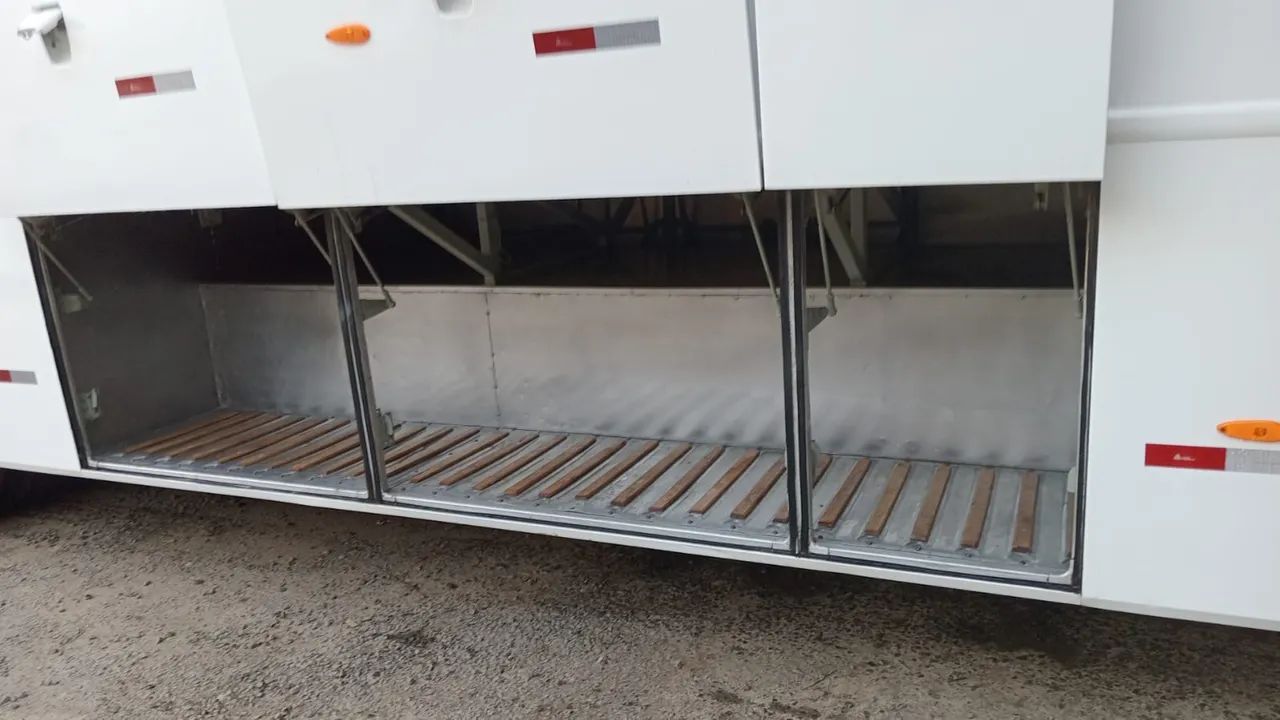 Ônibus rodoviário comil 3.45 2011 vw17-230 MWM - Foto 4