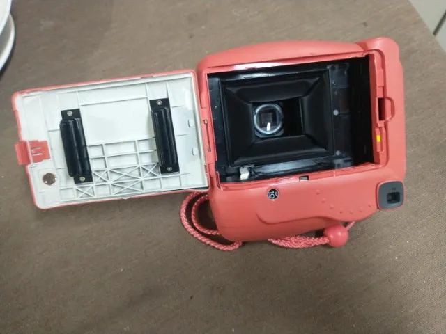 Máquina fotográfica Fujifilm Instax Rosa - Foto 5