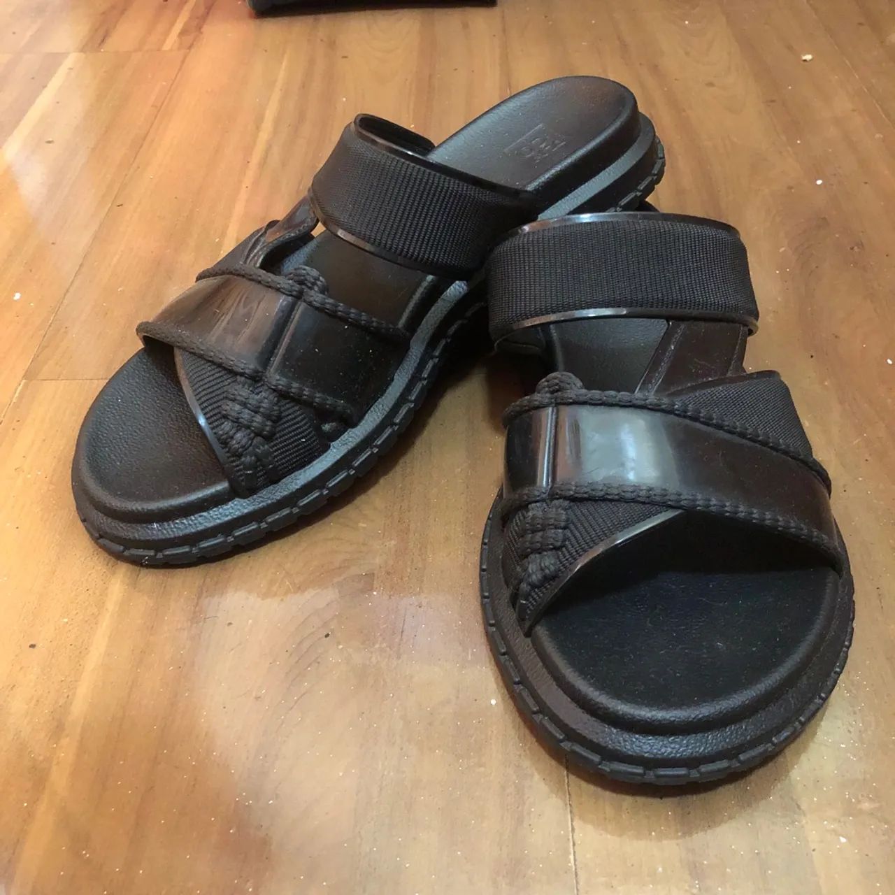 Chinelo Zaxy